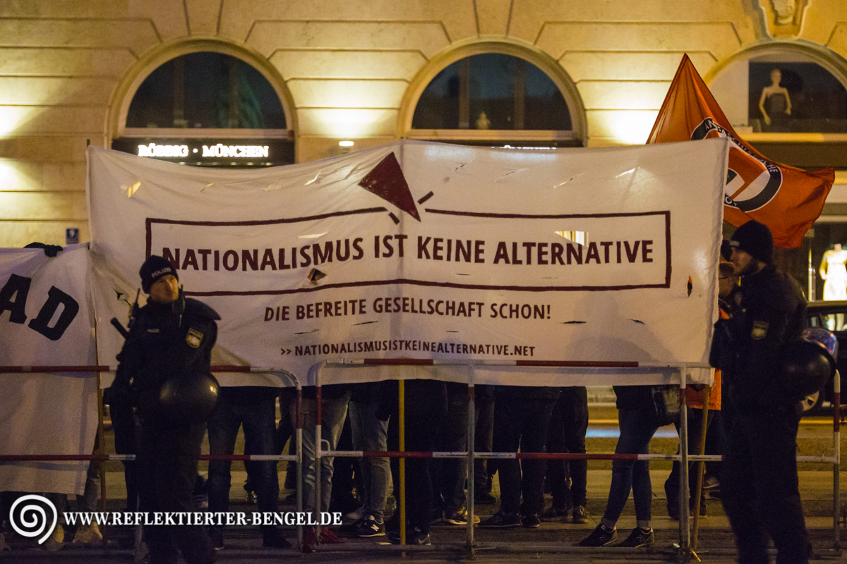 25.04.16 München - Reinhold Elstner Mahnwache