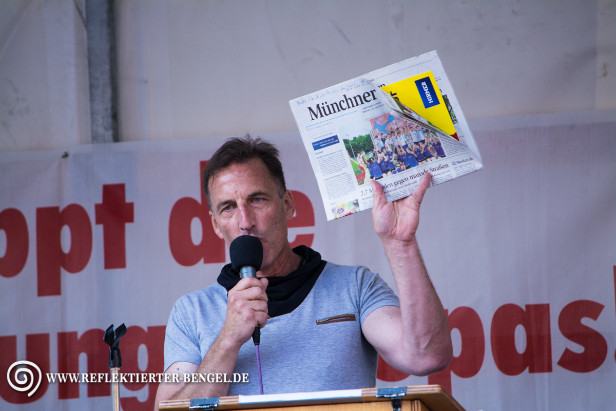 05.10.15 München - Pegida München Heinz Meyer