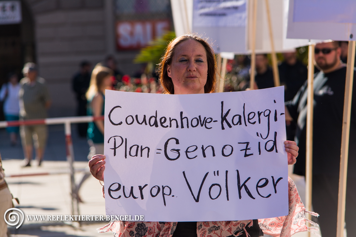 03.08.15 München - Pegida München