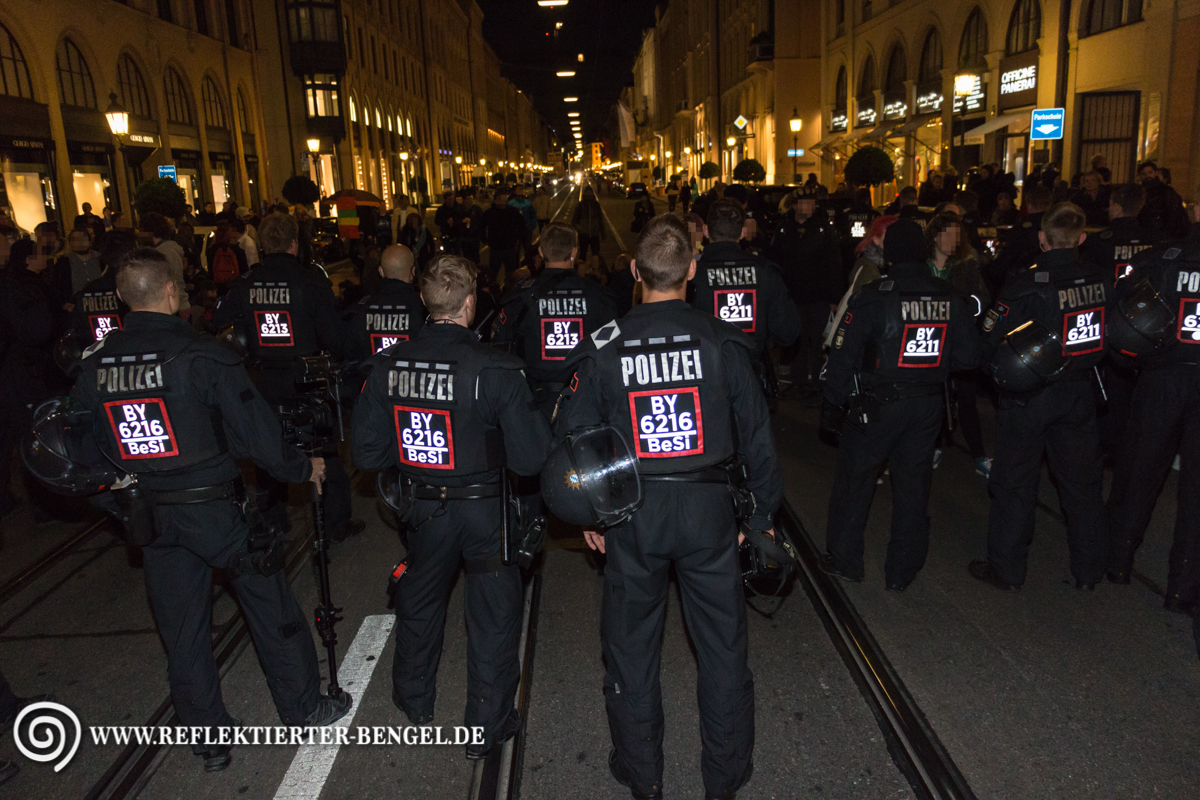27.09.15 München - Pegida München
