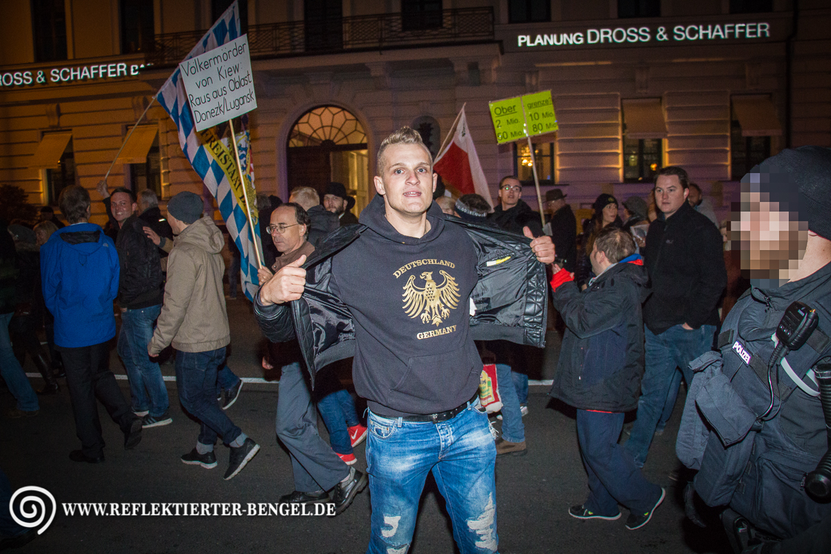 19.10.15 München - Pegida München, Christoph Zloch, Chris Ares, Bündnis Deutscher Patrioten