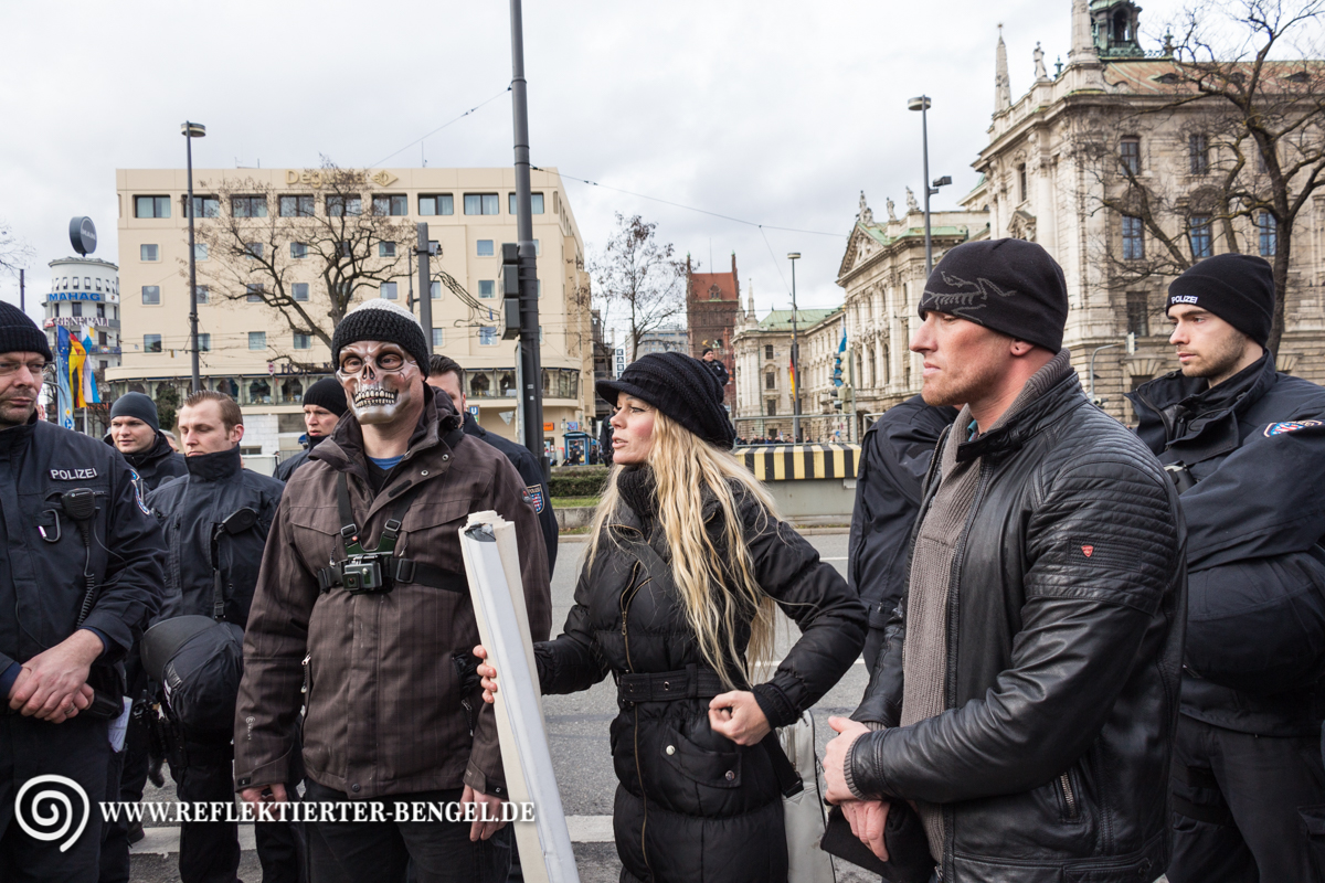 13.02.16 München - Demo gegen die Sicherheitskonferenz, Kathrin Oertel, Frank Geppert