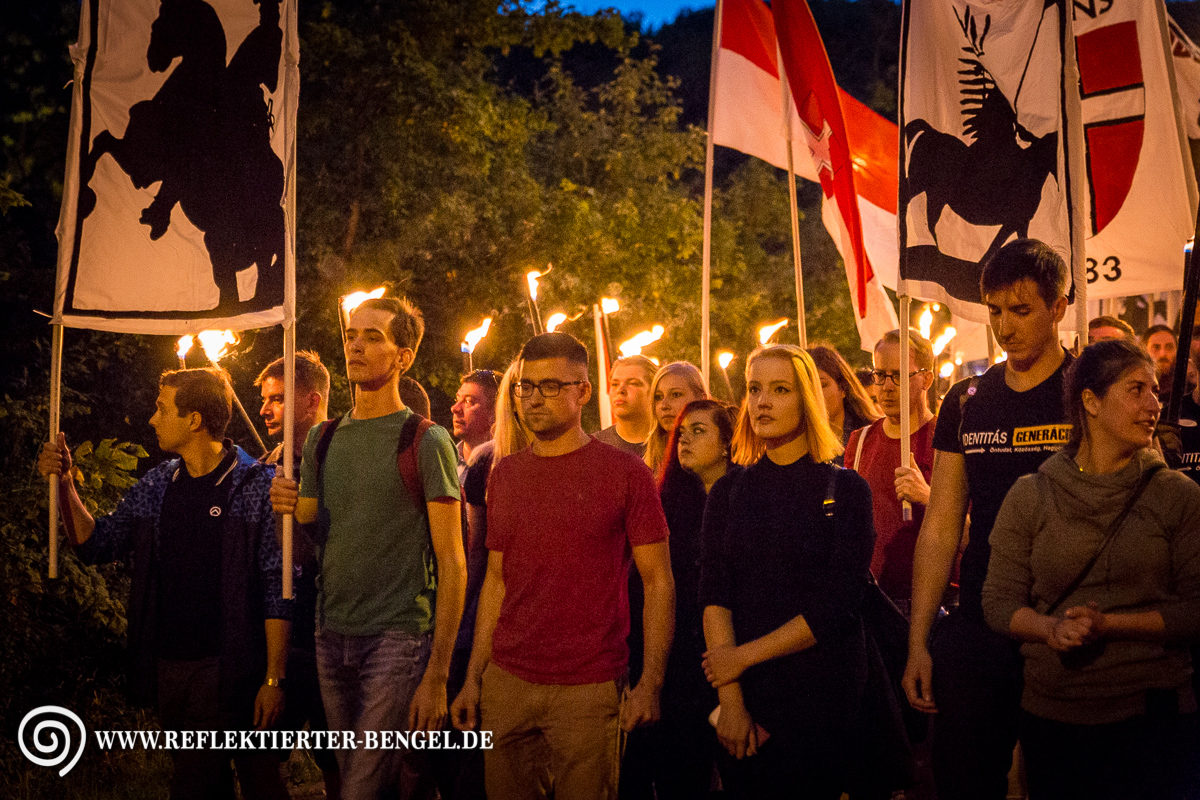 Identitäre Bewegung demonstriert am Kahlenberg | Reflektierter Bengel